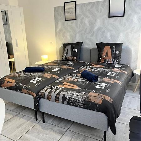 Le Cosy En Coeur De Ville Prades  Esterno foto